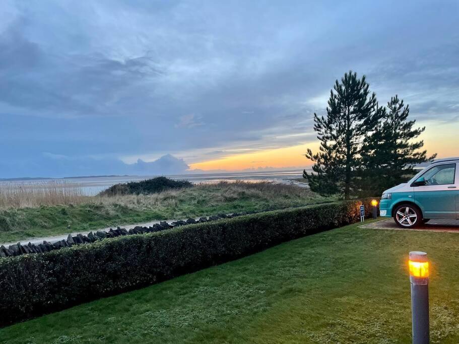 Coastal Apartment With Beach On Your Doorstep! Llanelli Eksteriør bilde