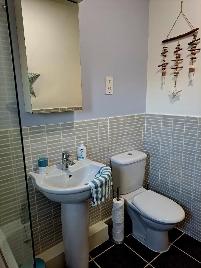 Coastal Apartment With Beach On Your Doorstep! Llanelli Eksteriør bilde