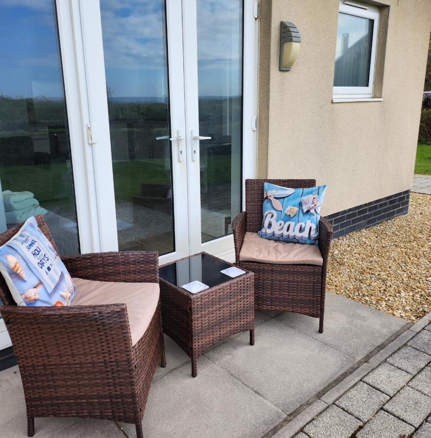 Coastal Apartment With Beach On Your Doorstep! Llanelli Eksteriør bilde